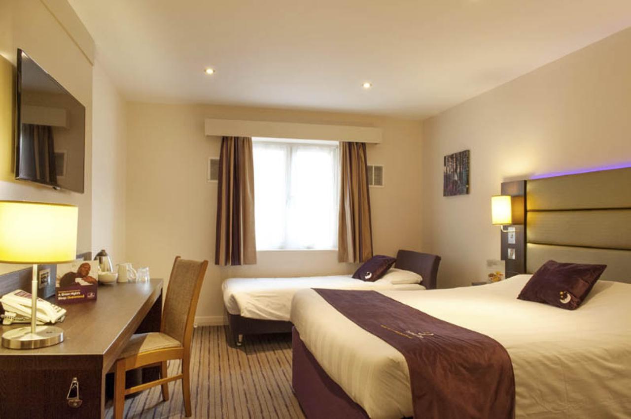 Premier Inn Glasgow Pacific Quay Екстериор снимка